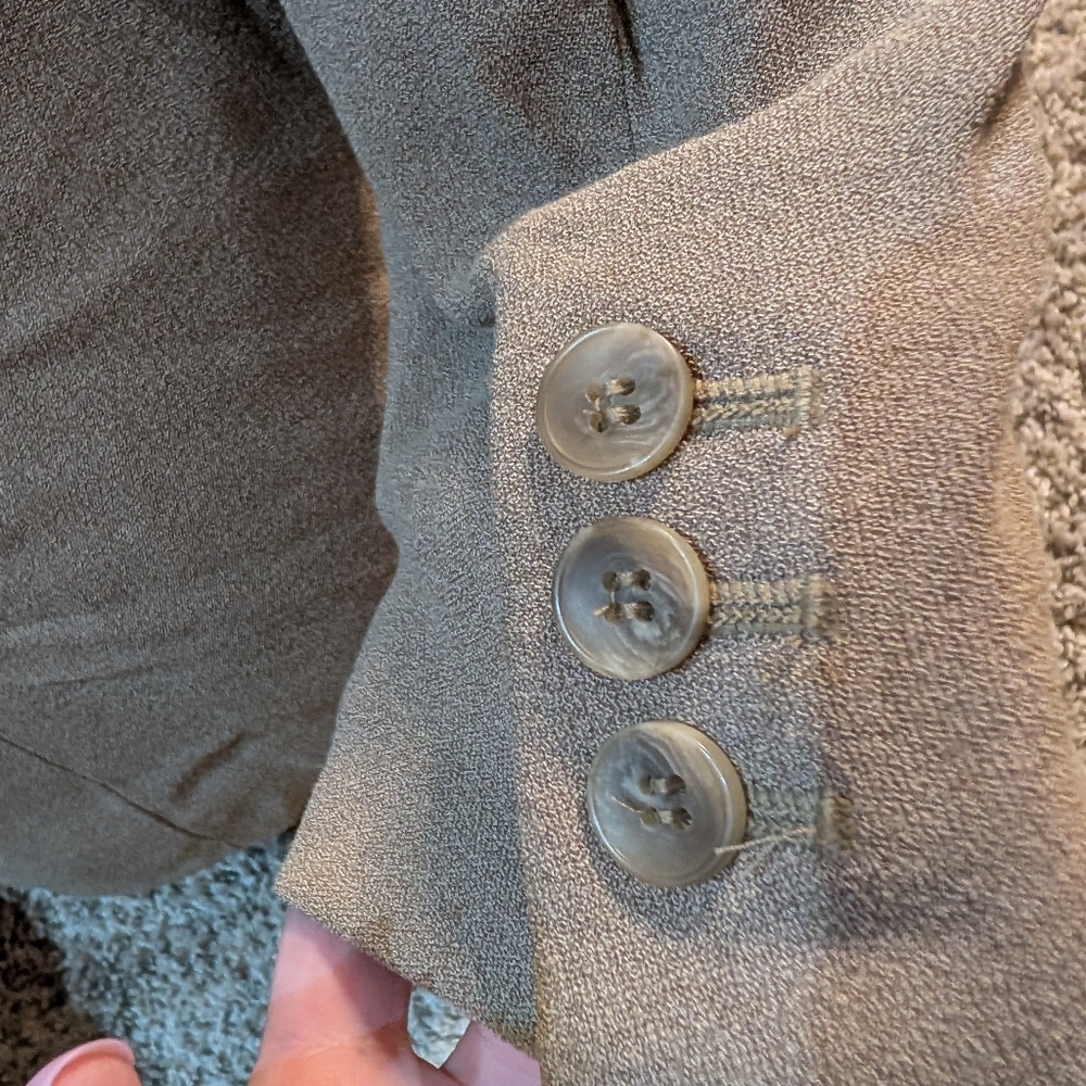 Women's jacket - Picture 6 of 8